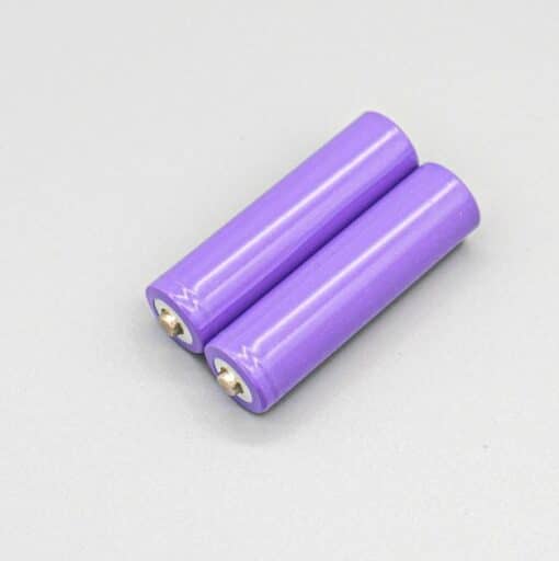 18650 2000mAh 3.7V Rechargeable Lithium Battery -Pointed End (Pack of 2)